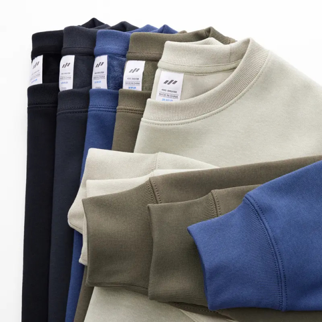 Sweatshirts Manufacturer Custom High Weight 400 Grams Silver Fox Fleece Lined Crewneck Sweatshirts,Shuliqi Apparel - Men's Clothing Wholesale Manufacturer,Sweatshirts Manufacturer Custom High Weight 400 Grams Silver Fox Fleece Lined Crewneck Sweatshirts