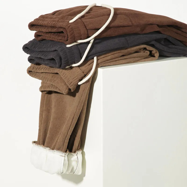 Custom High Quality Thick 480 Grams Fleece Lined Solid Color Men's Pants & Trousers Corduroy Pants,Shuliqi Apparel - Men's Clothing Wholesale Manufacturer,Custom High Quality Thick 480 Grams Fleece Lined Solid Color Men's Pants & Trousers Corduroy Pants | Wholesale Men's Apparel | OEM | Shuliqi
