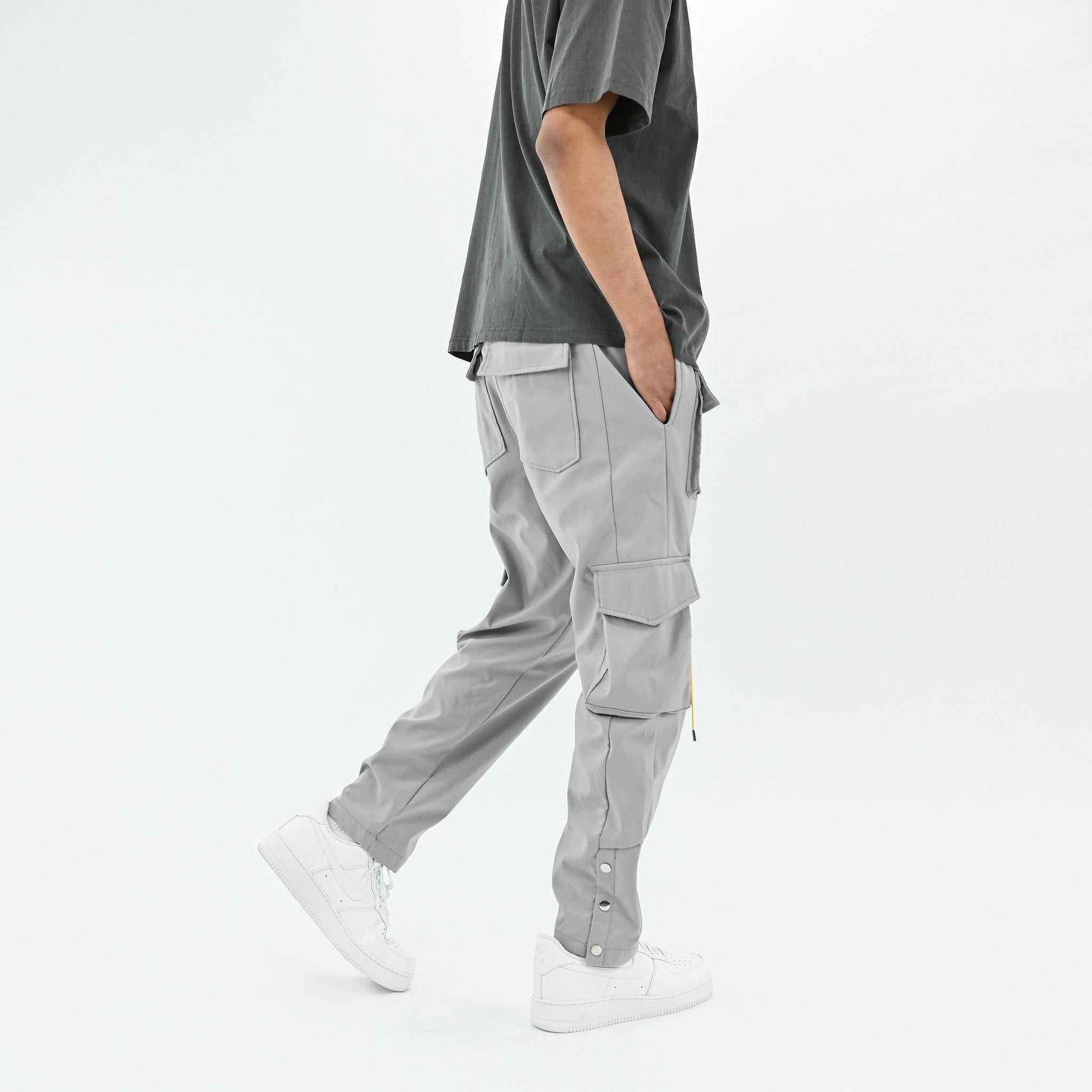 Custom Logo Men 100 Cotton Twill Streetwear 6 Cargo Pockets Button Fly Cargo Pants,Shuliqi Apparel - Men's Clothing Wholesale Manufacturer,Custom Logo Men 100 Cotton Twill Streetwear 6 Cargo Pockets Button Fly Cargo Pants