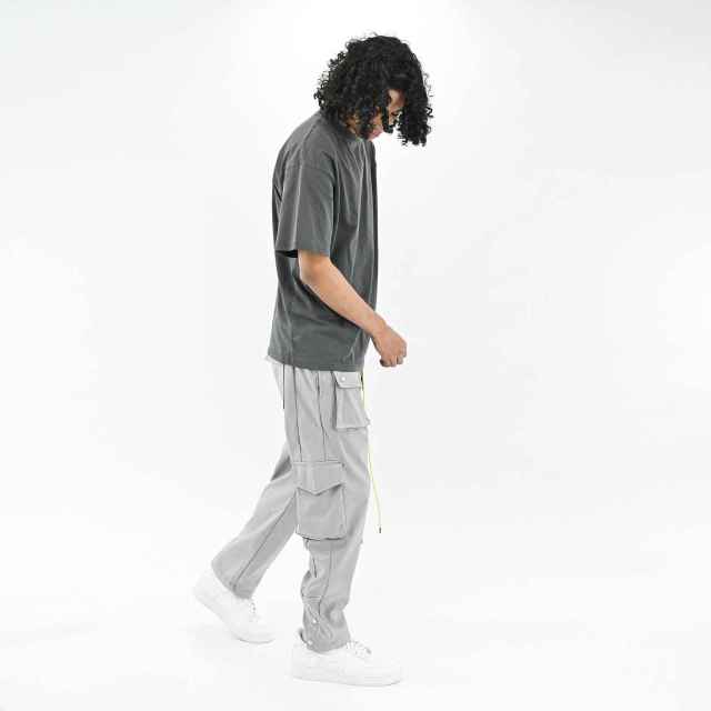 Custom Logo Men 100 Cotton Twill Streetwear 6 Cargo Pockets Button Fly Cargo Pants,Shuliqi Apparel - Men's Clothing Wholesale Manufacturer,Custom Logo Men 100 Cotton Twill Streetwear 6 Cargo Pockets Button Fly Cargo Pants