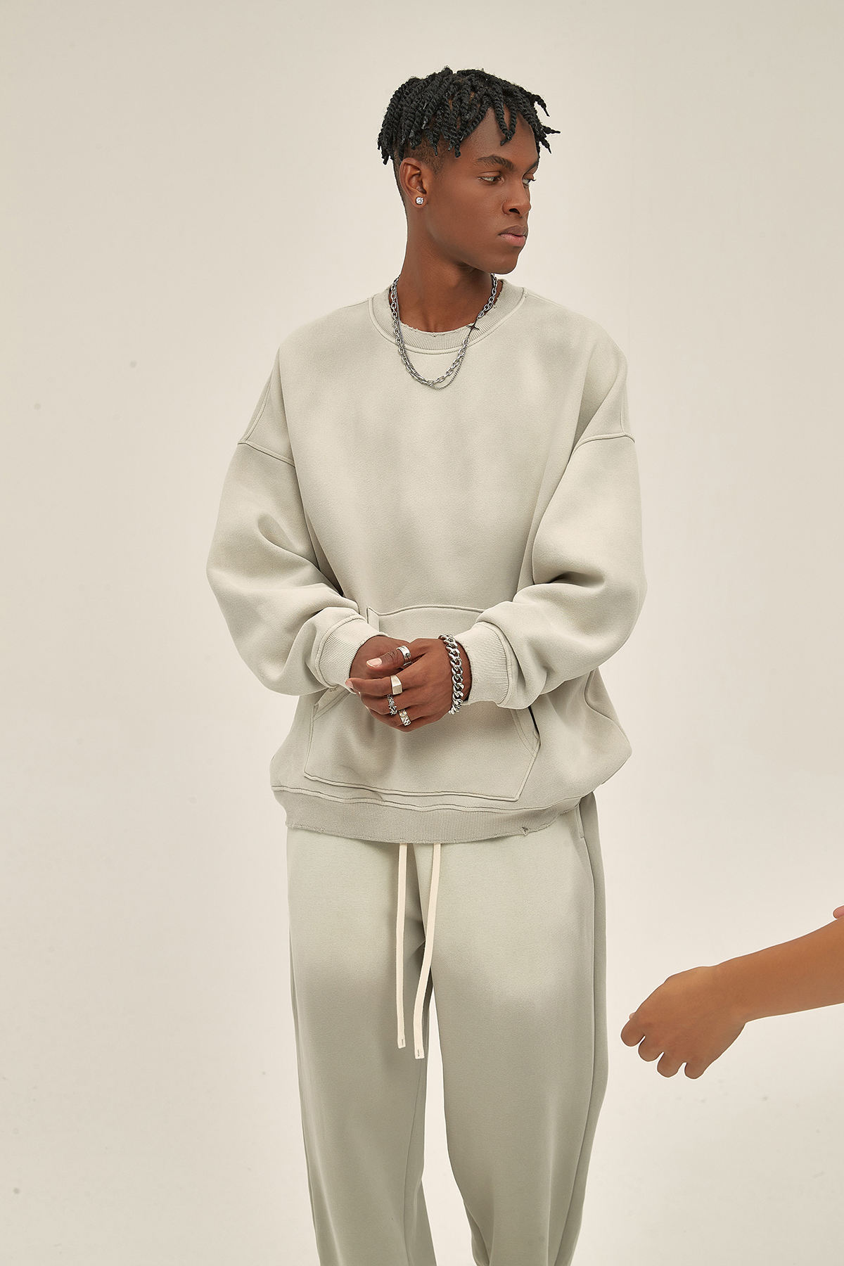 winter new solid color blank plus fleece thickened 360g spray dyed to make old hoodie men 0-neck High quality,Shuliqi Apparel - Men's Clothing Wholesale Manufacturer,winter new solid color blank plus fleece thickened 360g spray dyed to make old hoodie men 0-neck High quality