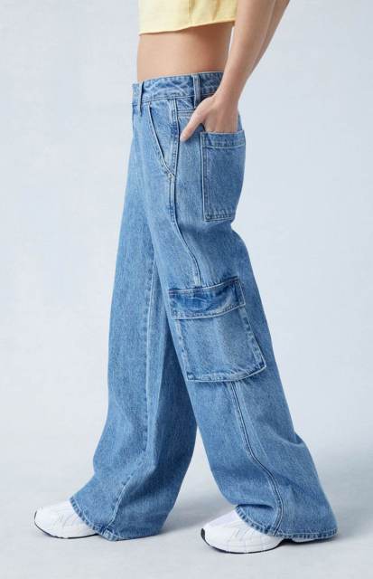 Custom Womens Jeans Loose Low-rise Overalls Large Pockets Wide Legs Simple Fashionable Everyday Women's Pants,Shuliqi Apparel - Men's Clothing Wholesale Manufacturer,Custom Womens Jeans Loose Low-rise Overalls Large Pockets Wide Legs Simple Fashionable Everyday Women's Pants
