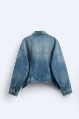 Custom Mens Denim Jacket Retro Washed Distressed Jacket Oversize Version Fashionable Simple and Advanced,Shuliqi Apparel - Men's Clothing Wholesale Manufacturer,Custom Mens Denim Jacket Retro Washed Distressed Jacket Oversize Version Fashionable Simple and Advanced