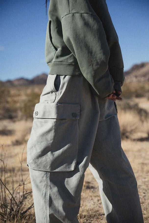 OEM men multi-pockets functional cargo work pant customized design and style for work wear,Shuliqi Apparel - Men's Clothing Wholesale Manufacturer,OEM men multi-pockets functional cargo work pant customized design and style for work wear