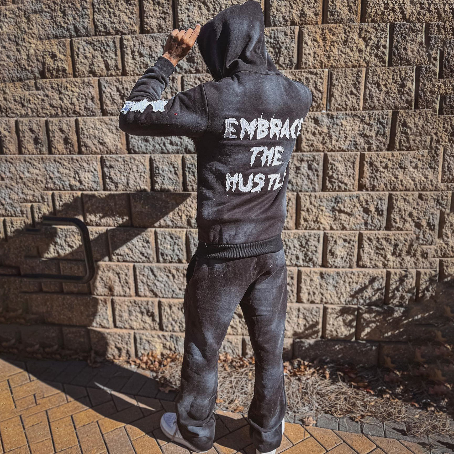 Clothing Manufacturer Custom Vintage Crop flared sweatpants and Full Zip Up Distressed Embroidery Patch Acid Wash Hoodie Men,Shuliqi Apparel - Men's Clothing Wholesale Manufacturer,Clothing Manufacturer Custom Vintage Crop flared sweatpants and Full Zip Up Distressed Embroidery Patch Acid Wash Hoodie Men