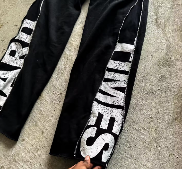 Custom Baggy Fit Straight Zipper Zip Up Side Wide Leg Sweat Flare Pants Men Sweatpants,Shuliqi Apparel - Men's Clothing Wholesale Manufacturer,Custom Baggy Fit Straight Zipper Zip Up Side Wide Leg Sweat Flare Pants Men Sweatpants | Wholesale Men's Apparel | OEM | Shuliqi