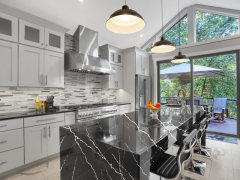 Calacatta Marquina