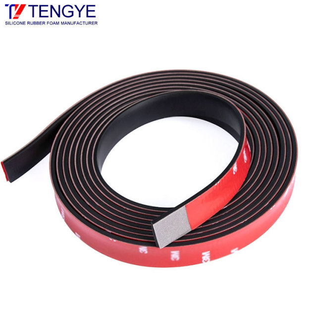 Back-adhesive sealing strip