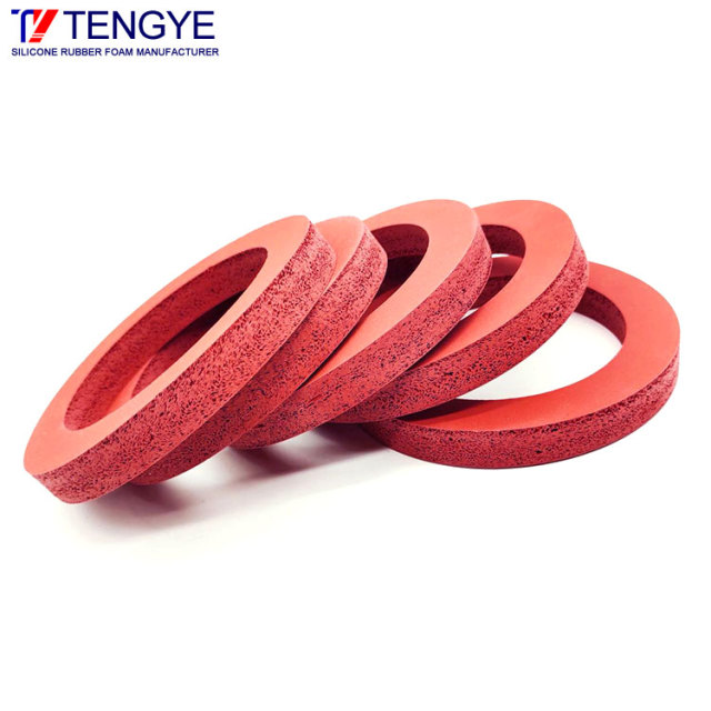 Production of foamed silicone gaskets & foam gaskets