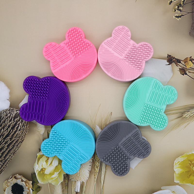 Makeup brush cleaning box