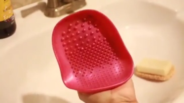 Makeup brush wash pad