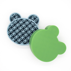 Silicone makeup brush holder
