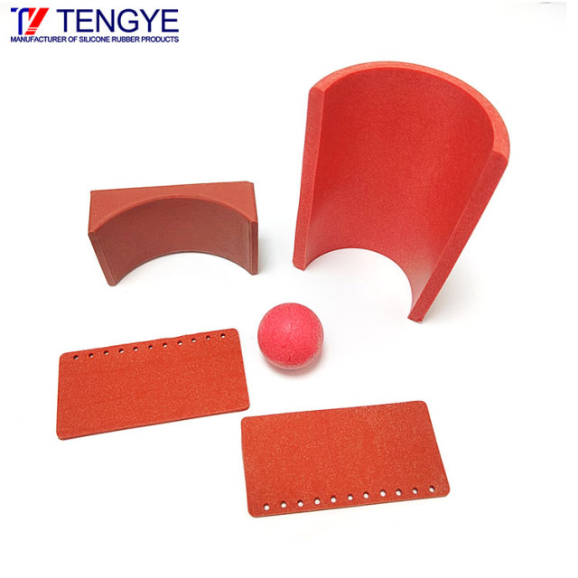 Molded foamed silicone parts / Foamed silicone