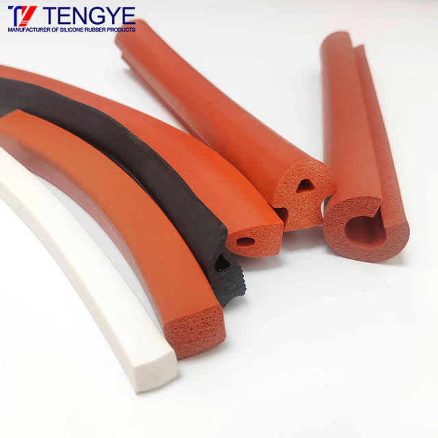 High temperature resistant foam silicone seal / Foam strip