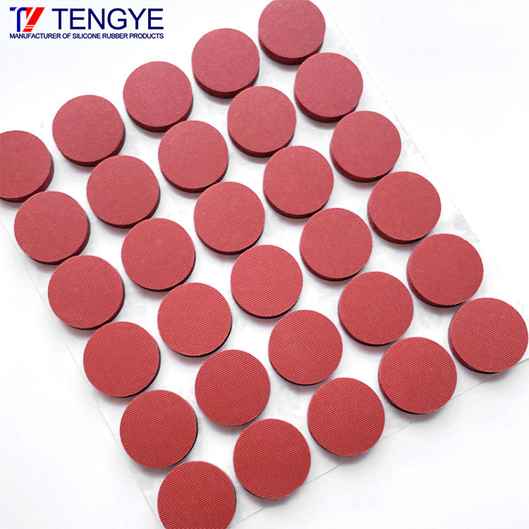 Self-adhesive foamed silicone mat