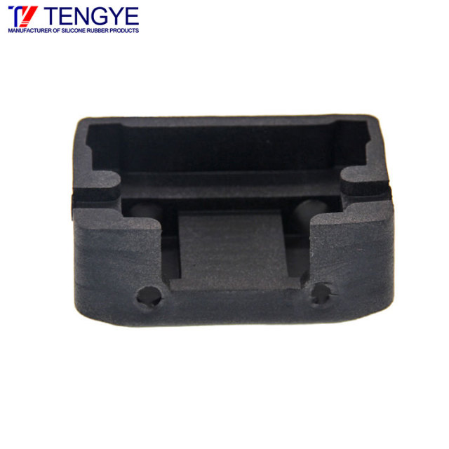 Формованные силиконовые пены и губки