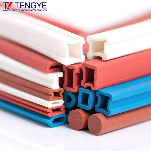 カスタマイズされたシリコーンゴムフォームシーリングストリップ
