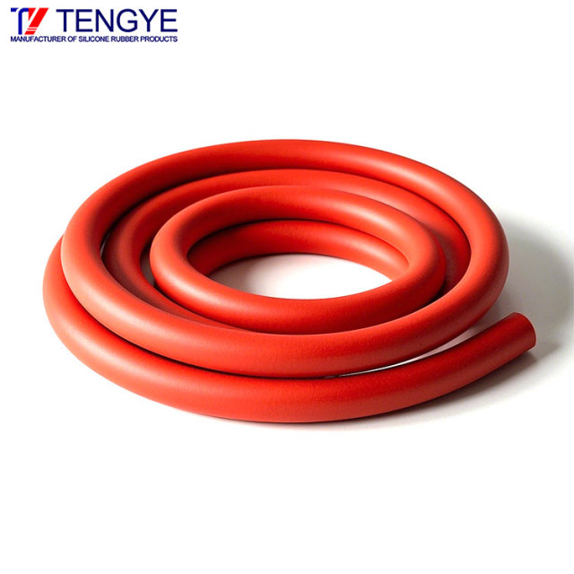 Термозащитная пенопластовая силиконовая труба