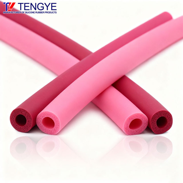 赤い発泡シリコーンゴムチューブ