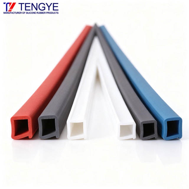 耐熱性と防水性のシリコーンフォームシールストリップ