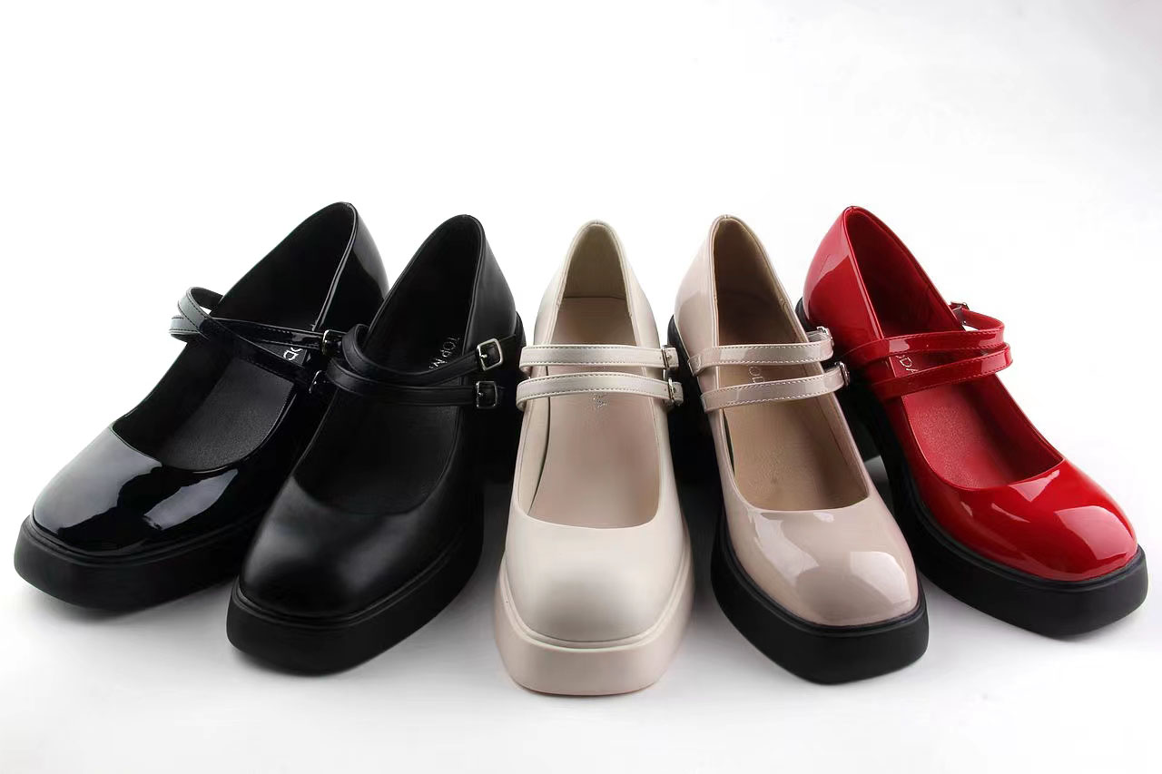 Wholesale Women leather ladies loafer comfortable summer Fashionable Casual ladies PU Women High Heel Shoes