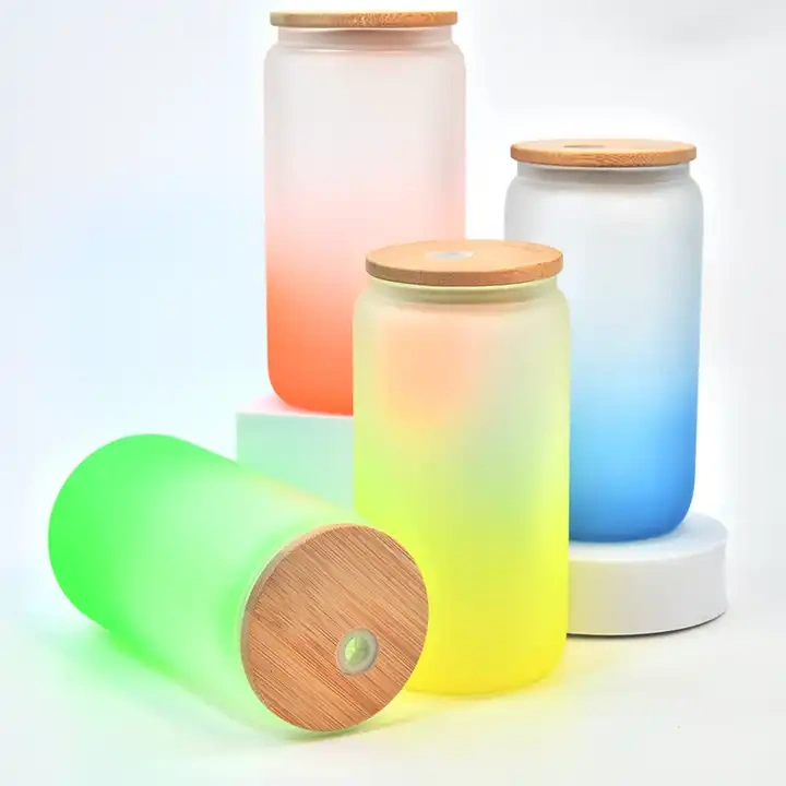 Hot Sale US Warehouse 16oz 20oz Frosted gradient color coffee soda shaped beer Sublimation Glass can with bamboo lid  (25pcs/case)