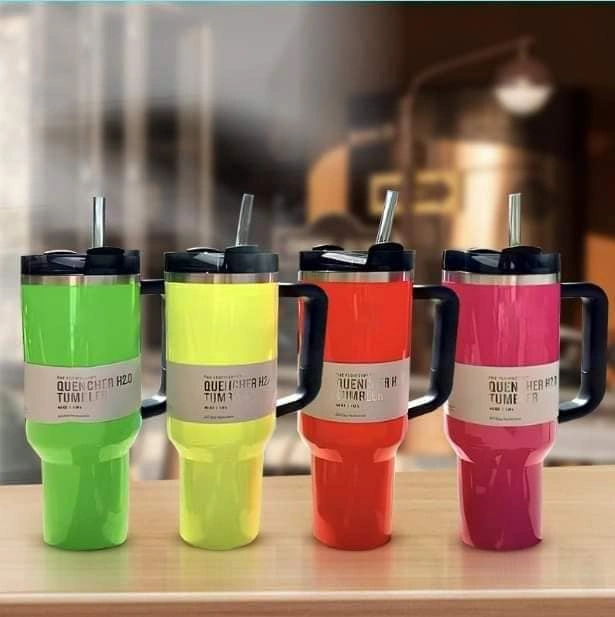 40oz Stanley & Starbucks glitter tumbler 20pcs