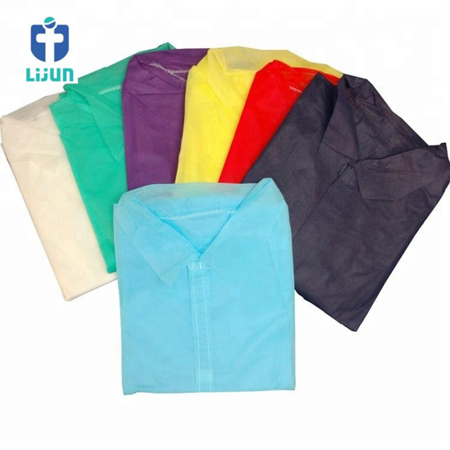 Customized High Quality Disposable Surgical Gowns Breathable Isolation Gown Pp+pe Pl Gown Beautiful Price Export Factory