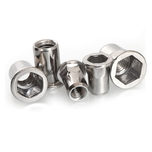 Rivets Nuts