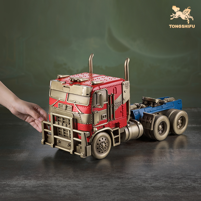 OPTIMUS PRIME (TRUCK VERSION)