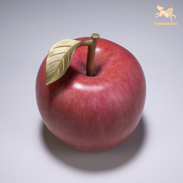 AUSPICIOUS APPLE