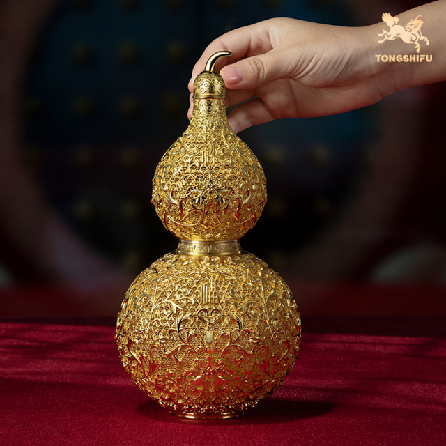 GOLD-PLATED FILIGREE LUCKY CALABASH