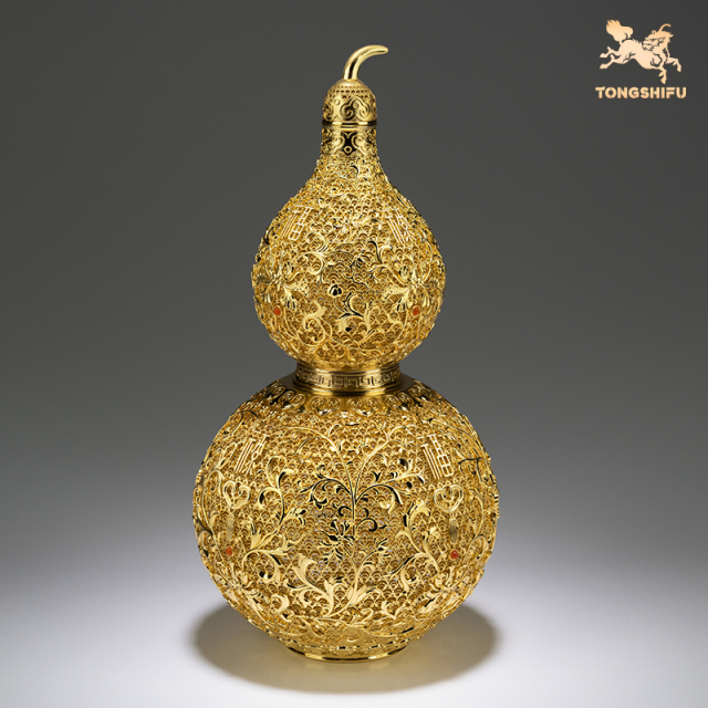 GOLD-PLATED FILIGREE LUCKY CALABASH