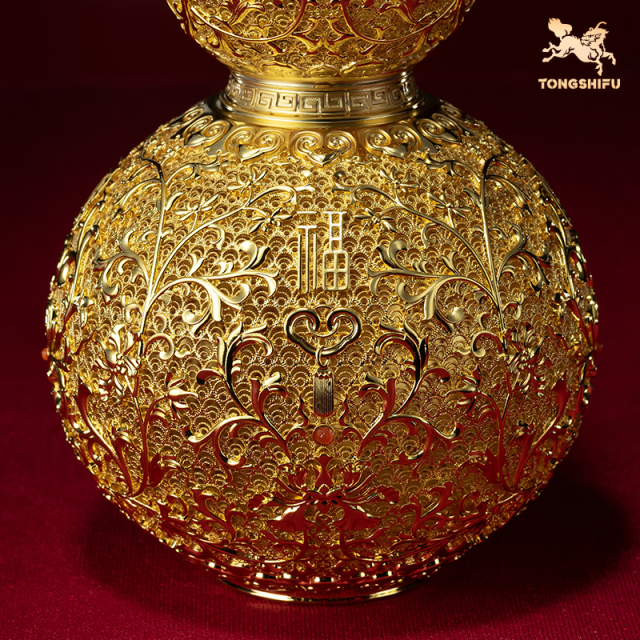 GOLD-PLATED FILIGREE LUCKY CALABASH