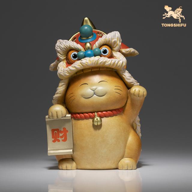 LION DANCING FORTUNE CAT