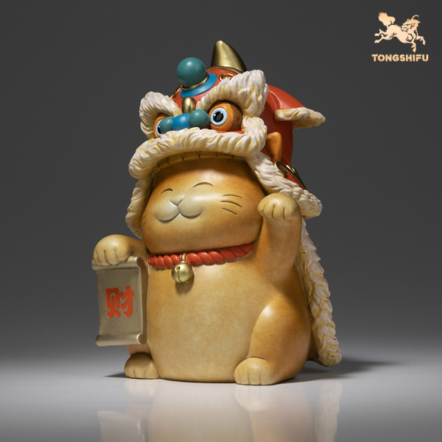 LION DANCING FORTUNE CAT