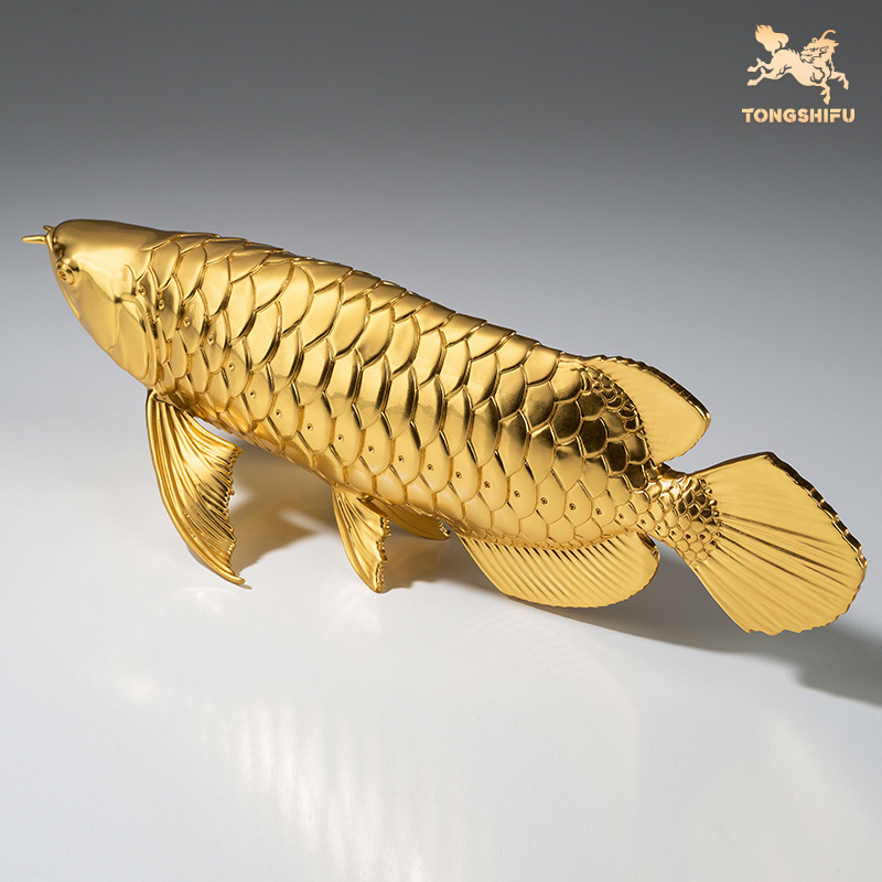 GOLD AROWANA