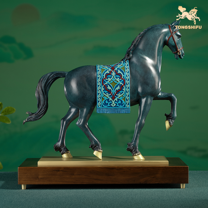 ANDALUSIAN HORSE