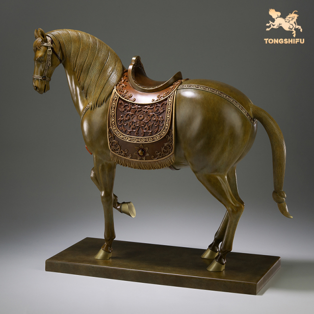 FLOURISHING TANG HORSE (JIXIANG)
