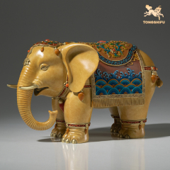AUSPICIOUS ELEPHANT (B)
