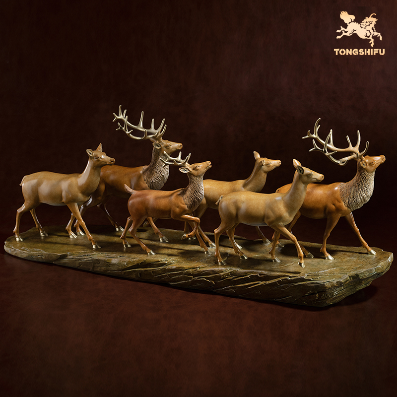 RUNNING DEERS