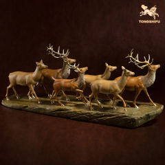 RUNNING DEERS
