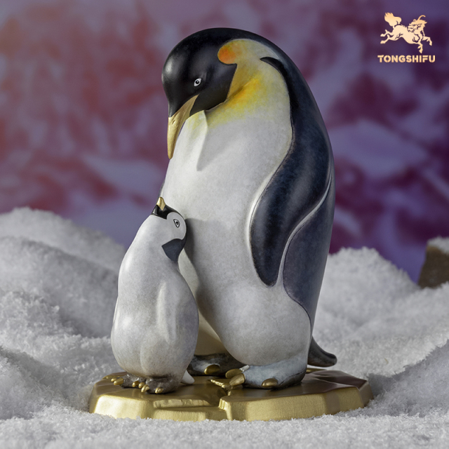 EMPEROR PENGUIN