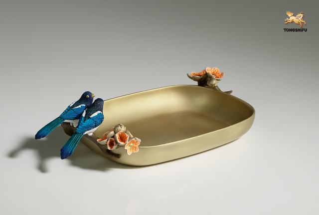 Nut Plate with birds& flower decoration