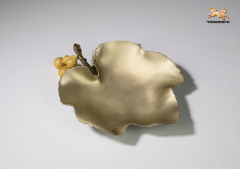 Nut Plate with calabash decoration