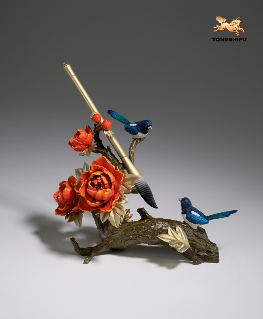 Miao Bi Sheng Hua Table Decor /Birds # Flowers