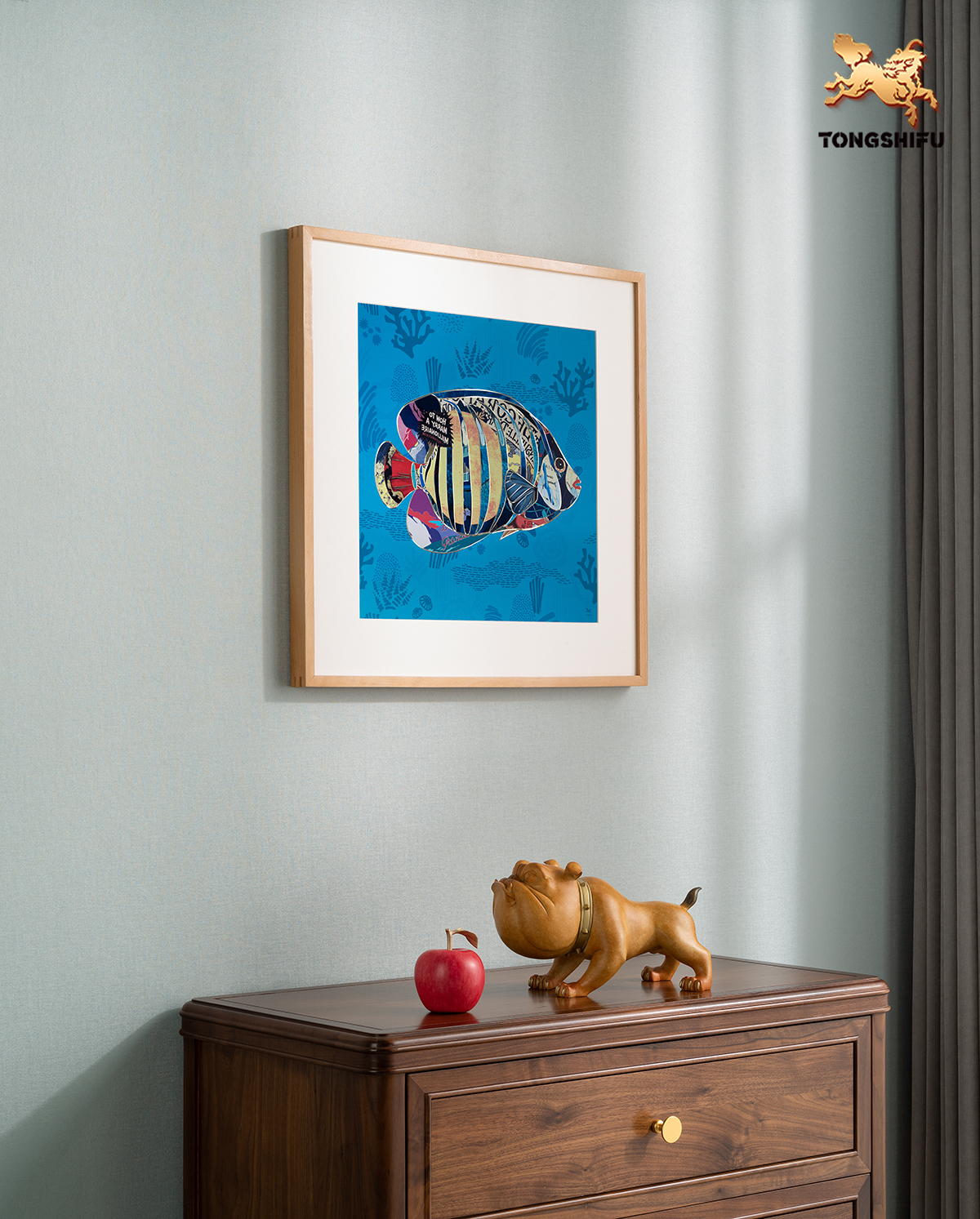 THE TROPICAL FISH WALL DECOR