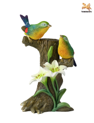 THE VASE WITH BIRDS DECORATION