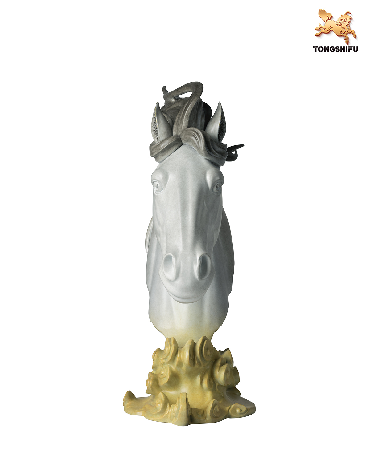THE  HORSE HEAD TABLE DECORATION