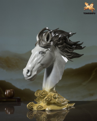 THE  HORSE HEAD TABLE DECORATION